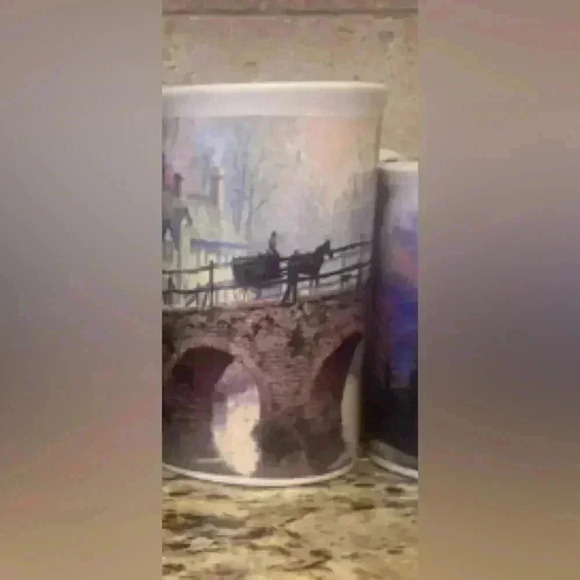 Vintage Thomas Kinkade Coffee Set - 5 Coffee Mugs and Serving Tray - Picture 10 of 12